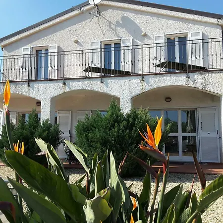 La Strelitzia Mare *