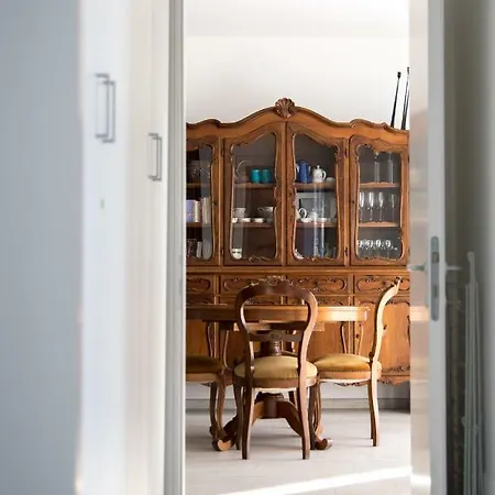 Apartment La Strelitzia Mare *